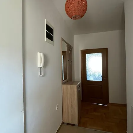 Golden Lux Central شقة *